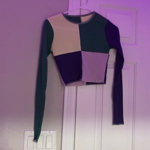 Cute long sleeve crop top